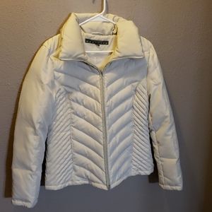 Kenneth Cole Reaction Cream Puffer (womens L)